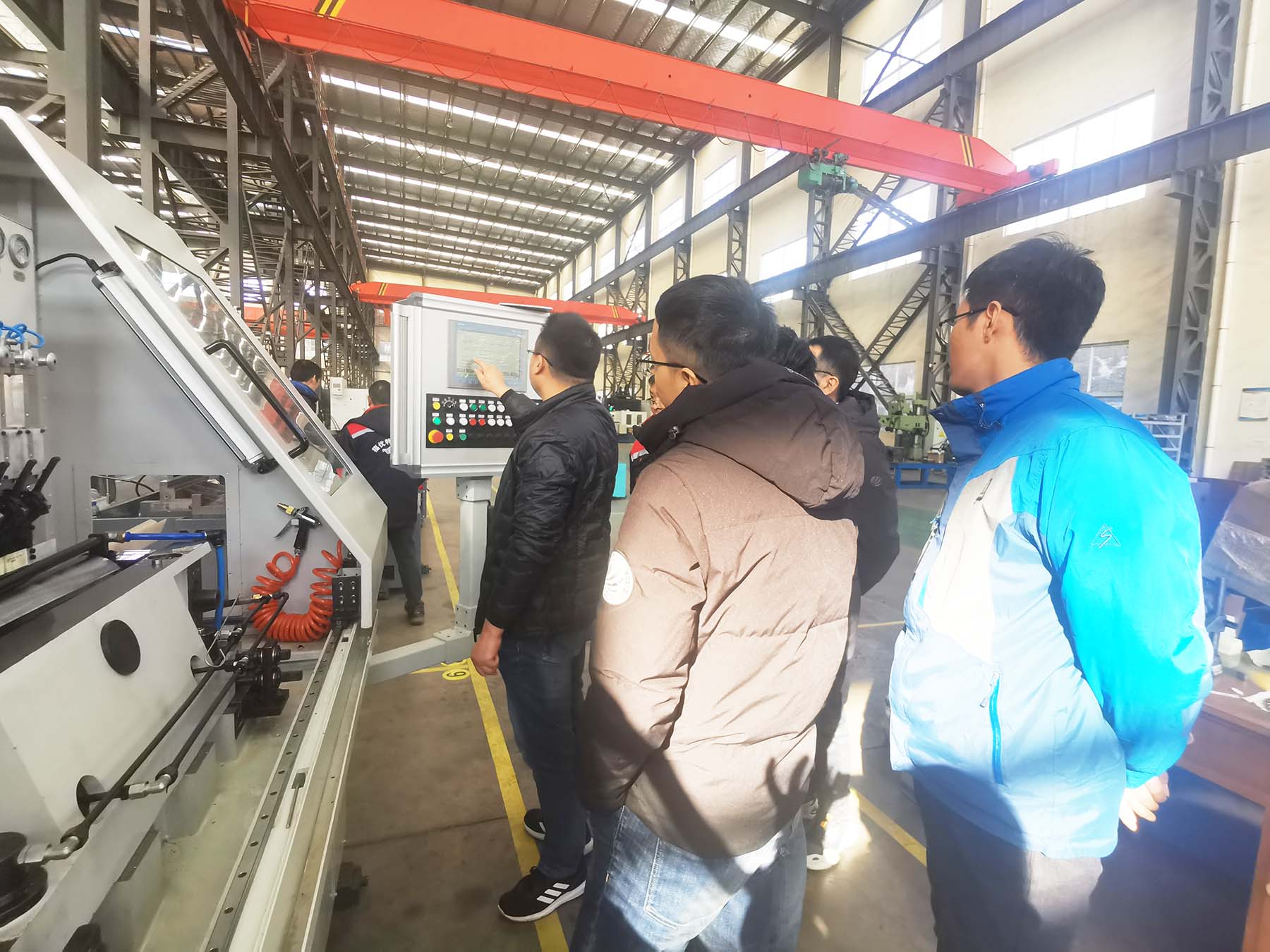 舍弗勒中国技术团队莅临福优特测试验收设备